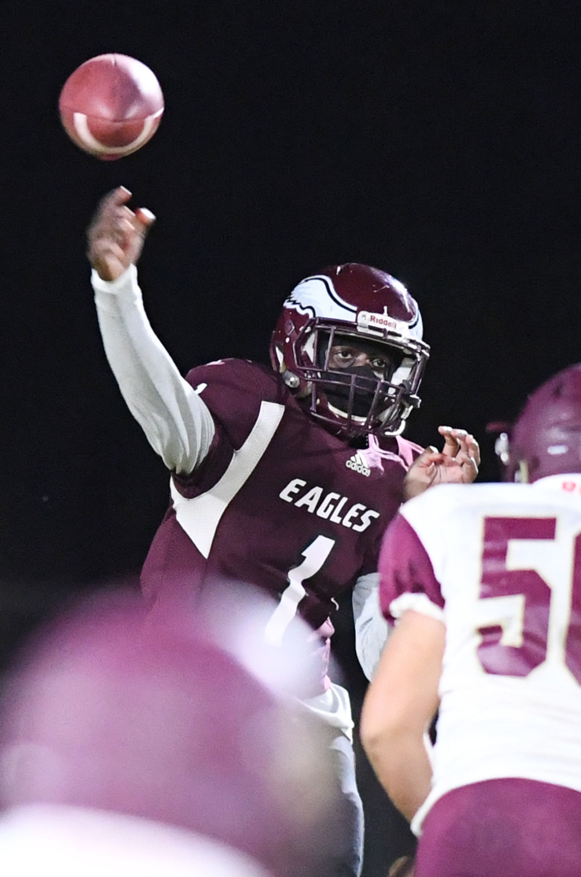 Brackett (7-3) vs. Hearne (6-4), 7:30 p.m. Friday, San Antonio Wheatley Heights Sports Complex